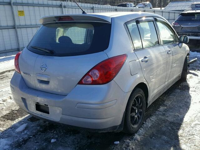 3N1BC13E09L423497 - 2009 NISSAN VERSA S SILVER photo 4