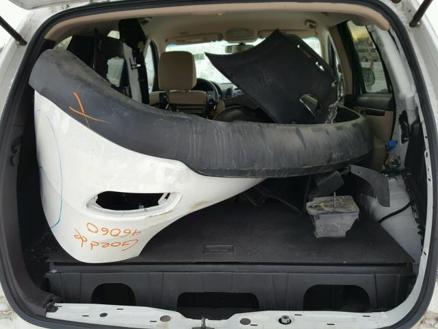 5NMSG3AB6AH349400 - 2010 HYUNDAI SANTA FE G WHITE photo 9