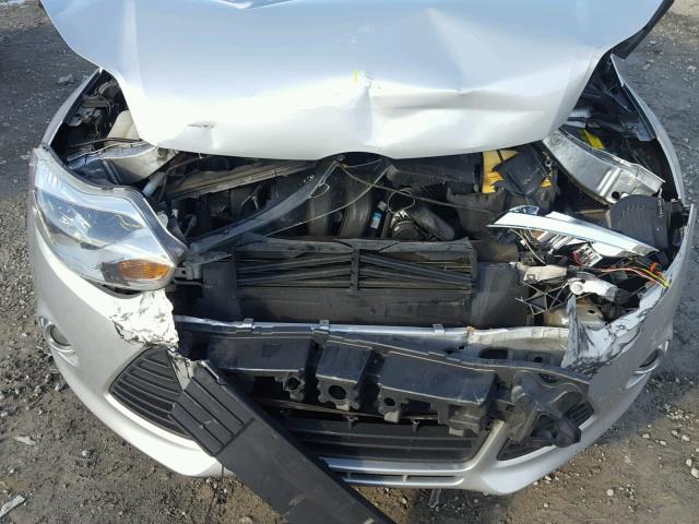 1FADP3K2XDL172074 - 2013 FORD FOCUS SE SILVER photo 7