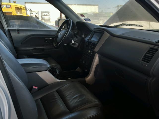 5FNYF28788B023182 - 2008 HONDA PILOT EXL SILVER photo 5