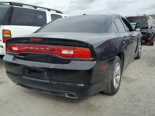 2C3CDXBG9DH583887 - 2013 DODGE CHARGER SE BLACK photo 4