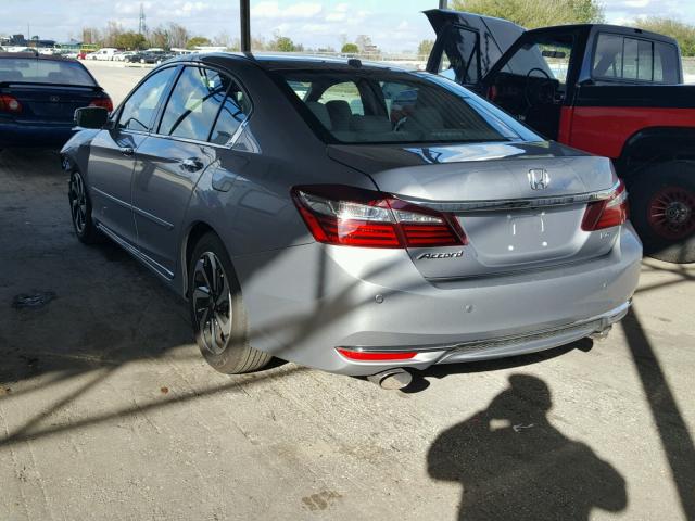 1HGCR3F05HA004368 - 2017 HONDA ACCORD EXL SILVER photo 3