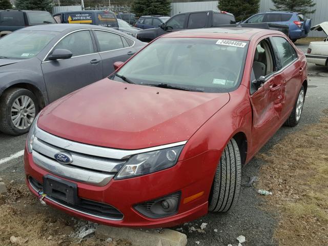 3FAHP0HA3BR229406 - 2011 FORD FUSION SE RED photo 2