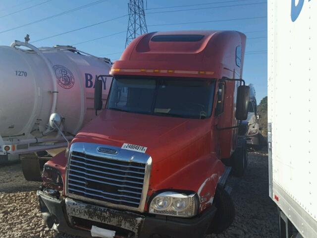 1FUJBBCK37LU46491 - 2007 FREIGHTLINER CONVENTION RED photo 2