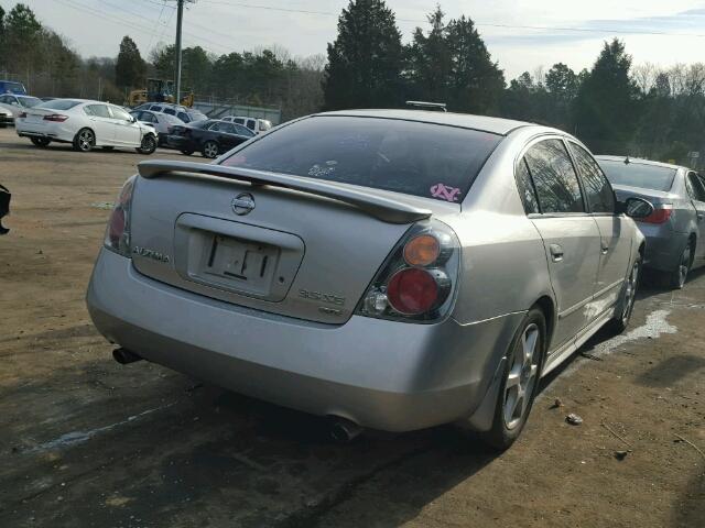 1N4BL11D02C257545 - 2002 NISSAN ALTIMA SE SILVER photo 4