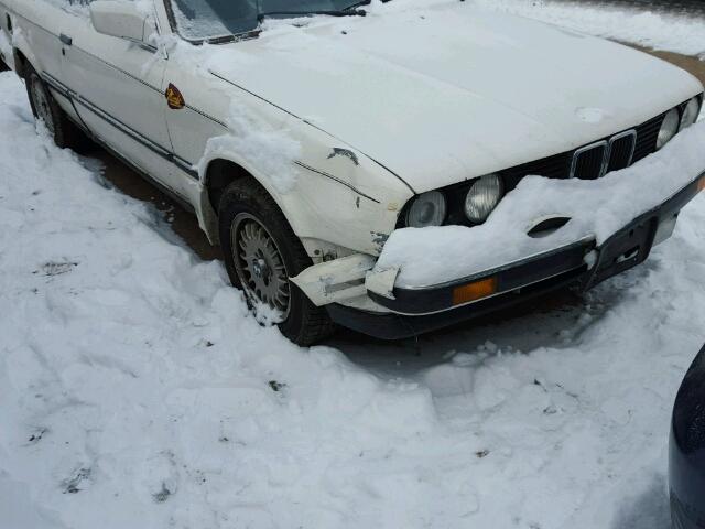 WBABB2306J8861337 - 1988 BMW 325 I AUTO WHITE photo 9