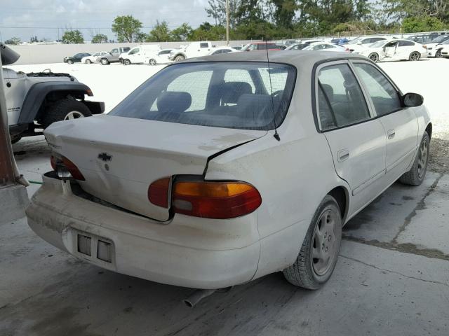 1Y1SK52852Z424786 - 2002 CHEVROLET GEO PRIZM WHITE photo 4