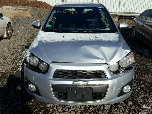 1G1JE6SB9D4230103 - 2013 CHEVROLET SONIC LTZ SILVER photo 9