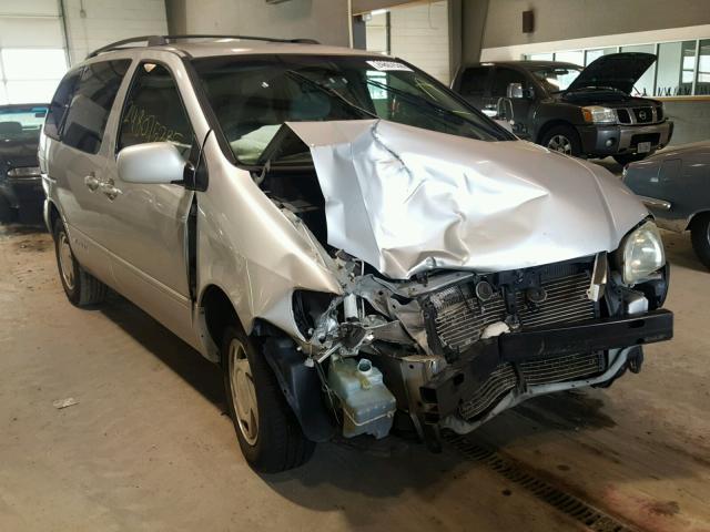 4T3ZF13CX2U416525 - 2002 TOYOTA SIENNA LE SILVER photo 1