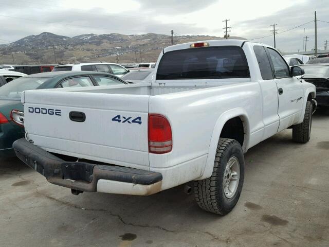 1B7GG22X6YS583402 - 2000 DODGE DAKOTA WHITE photo 4