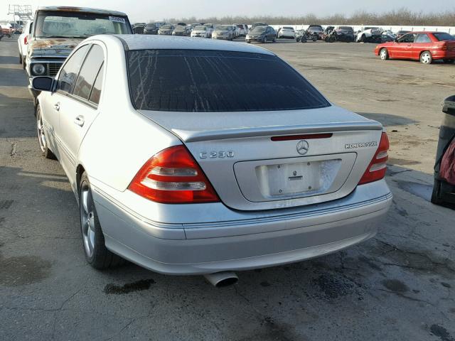 WDBRF40J94A624545 - 2004 MERCEDES-BENZ C 230K SPO SILVER photo 3