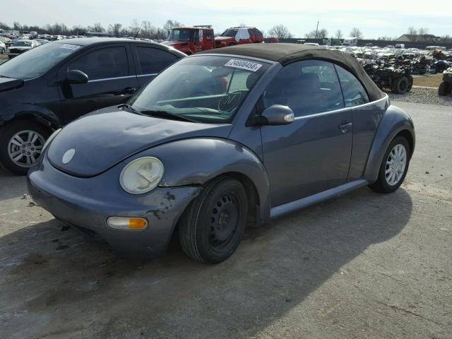 3VWCM31Y64M320494 - 2004 VOLKSWAGEN NEW BEETLE CHARCOAL photo 2