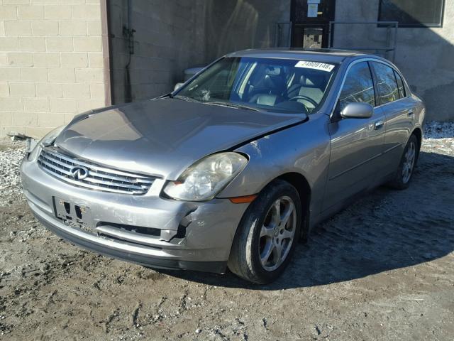 JNKCV51F04M717865 - 2004 INFINITI G35 GRAY photo 2