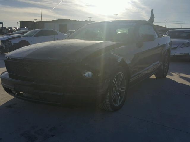 1ZVFT84N155260288 - 2005 FORD MUSTANG BLACK photo 2