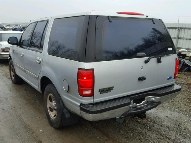 1FMEU1764VLA53683 - 1997 FORD EXPEDITION SILVER photo 3