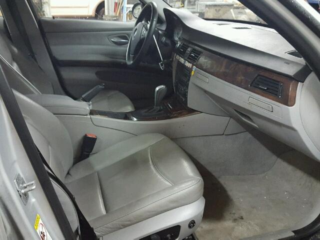 WBAVD13516KV05322 - 2006 BMW 325 XI SILVER photo 5