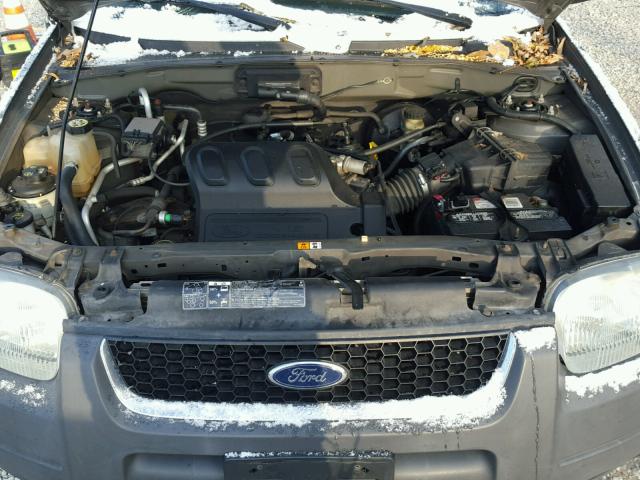 1FMYU031X4DA10590 - 2004 FORD ESCAPE XLT GRAY photo 7