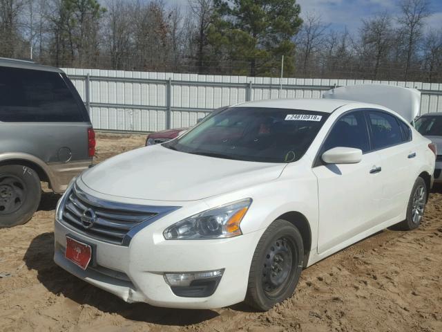 1N4AL3AP5DC221306 - 2013 NISSAN ALTIMA 2.5 WHITE photo 2