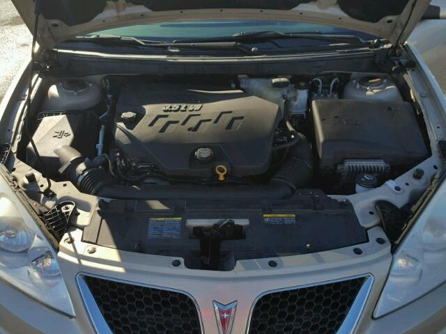 1G2ZJ57K894256941 - 2009 PONTIAC G6 BEIGE photo 7