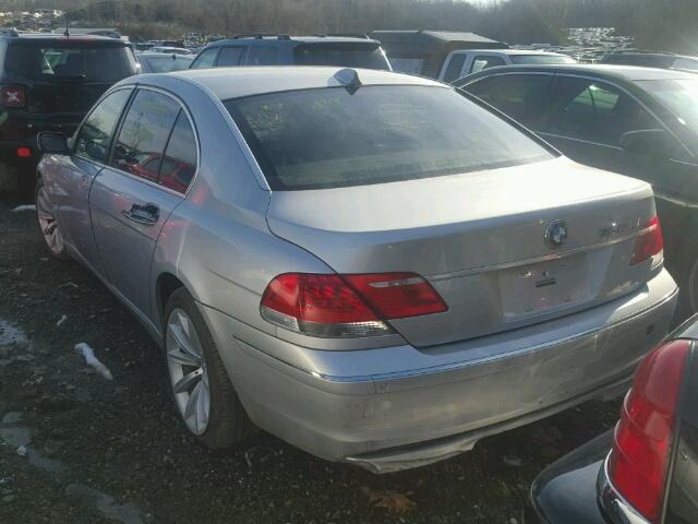 WBAHN83577DT77127 - 2007 BMW 750 GRAY photo 3