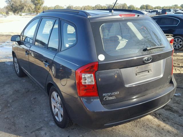 KNAFG525777024628 - 2007 KIA RONDO BASE GRAY photo 3