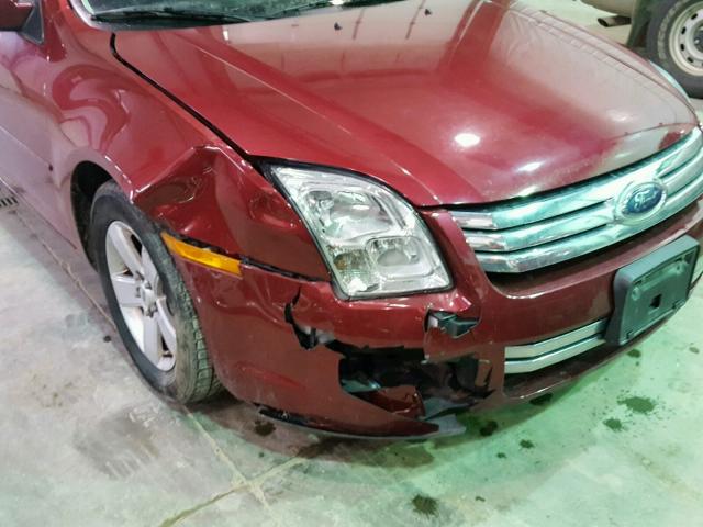 3FAHP07127R180515 - 2007 FORD FUSION SE RED photo 9