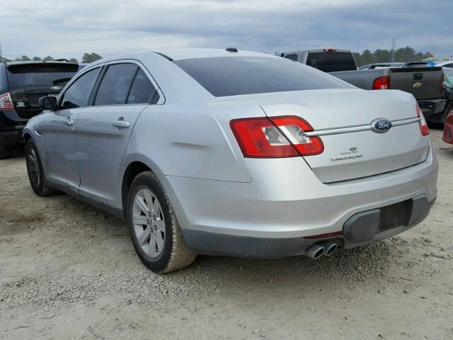 1FAHP2DW8AG117932 - 2010 FORD TAURUS SE SILVER photo 3