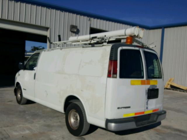 1GCFG25W711155770 - 2001 CHEVROLET EXPRESS G2 WHITE photo 3