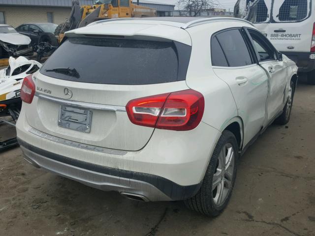 WDCTG4EB0FJ130108 - 2015 MERCEDES-BENZ GLA 250 CREAM photo 4