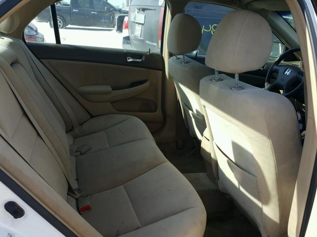 3HGCM56465G712509 - 2005 HONDA ACCORD LX WHITE photo 6