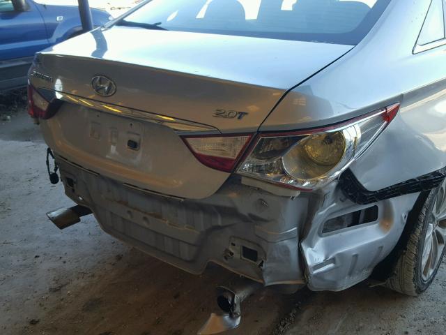 5NPEC4AB0CH418067 - 2012 HYUNDAI SONATA SE SILVER photo 9