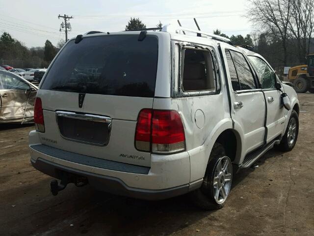 5LMEU88H04ZJ13072 - 2004 LINCOLN AVIATOR 白色 照片 4
