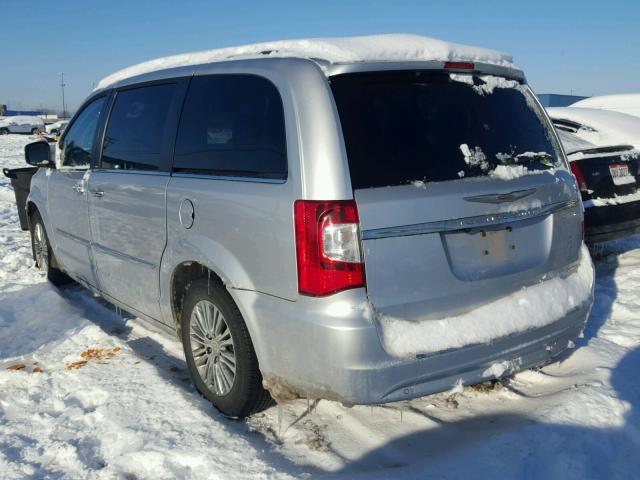 2A4RR6DG7BR760145 - 2011 CHRYSLER TOWN & COU SILVER photo 3