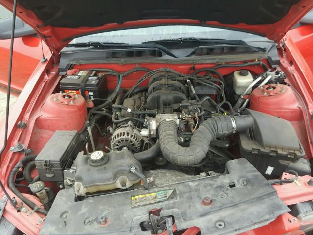 1ZVFT80NX75267152 - 2007 FORD MUSTANG RED photo 7