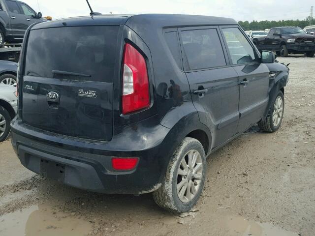 KNDJT2A51D7568272 - 2013 KIA SOUL BLACK photo 4