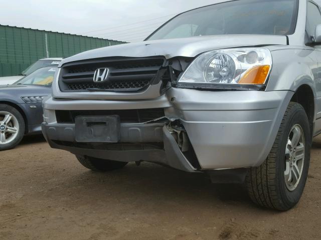 5FNYF18615B024560 - 2005 HONDA PILOT EXL SILVER photo 9