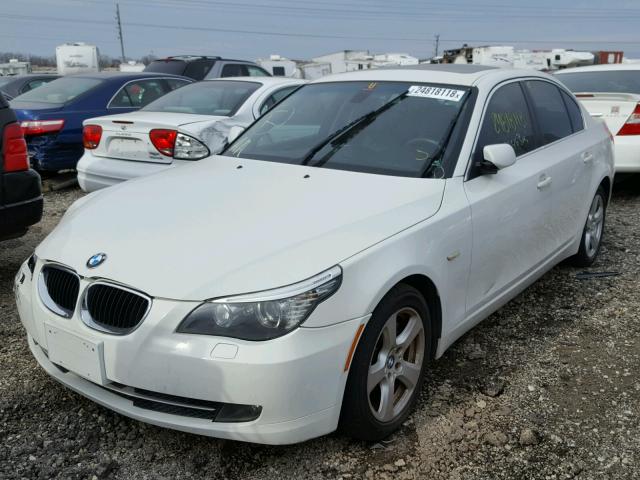 WBANV93518CZ64455 - 2008 BMW 535 XI WHITE photo 2