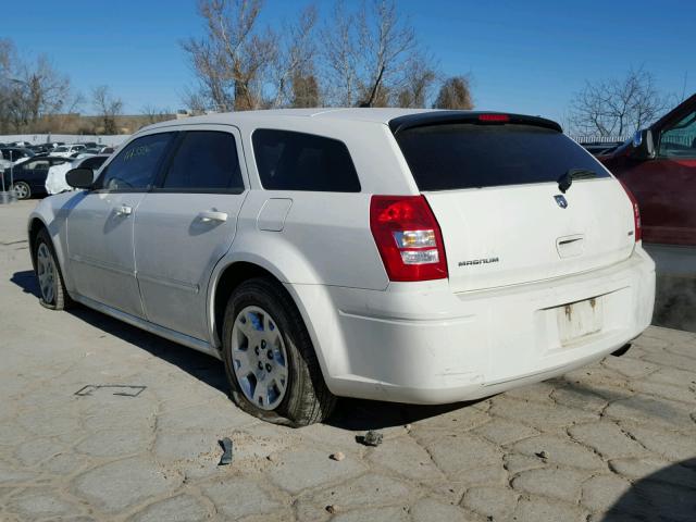 2D4FV37V38H221858 - 2008 DODGE MAGNUM SXT WHITE photo 3