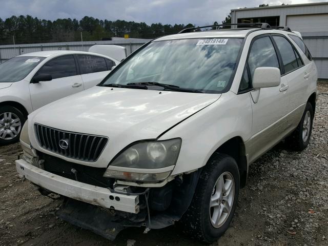 JT6HF10U9Y0100319 - 2000 LEXUS RX 300 CREAM photo 2