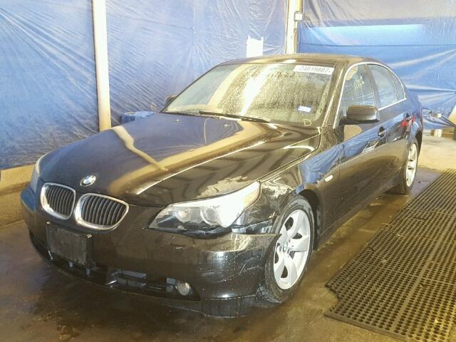 WBANE53547CW60303 - 2007 BMW 525 I BLACK photo 2