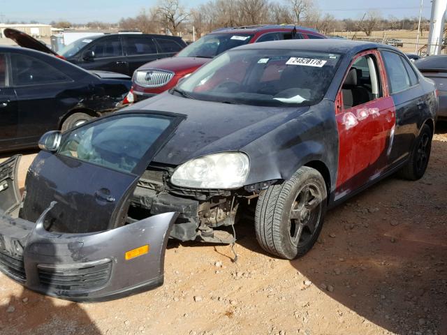 3VWHM71KX8M110687 - 2008 VOLKSWAGEN JETTA S GRAY photo 2