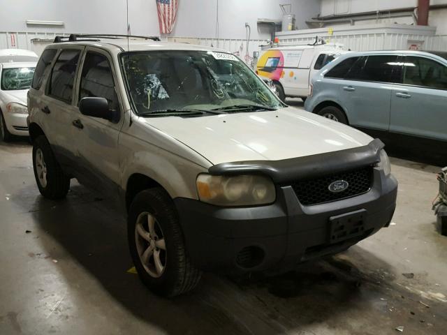 1FMYU02Z16KA73843 - 2006 FORD ESCAPE XLS TAN photo 1