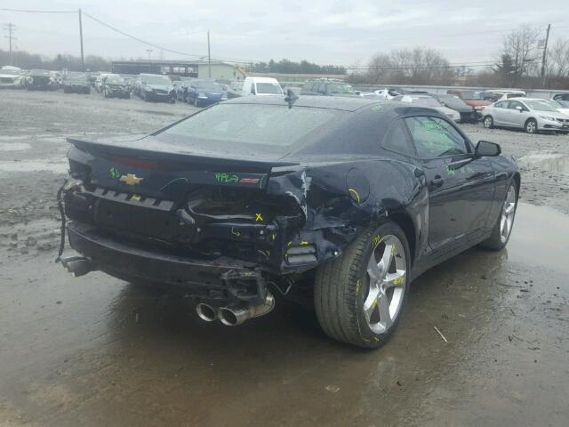 2G1FG1EW0F9288764 - 2015 CHEVROLET CAMARO SS Azul foto 4