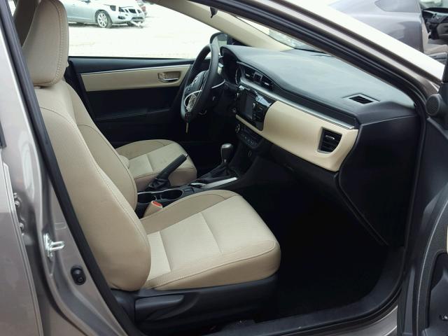2T1BPRHE4FC312040 - 2015 TOYOTA COROLLA EC 棕色 照片 5