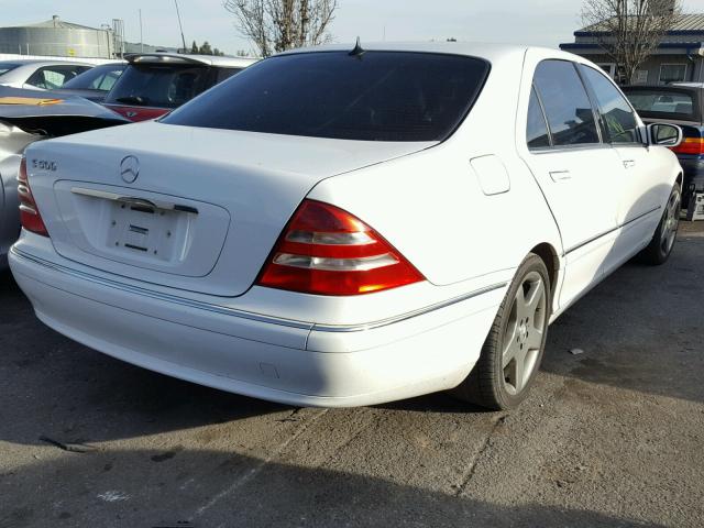 WDBNG75J6YA057416 - 2000 MERCEDES-BENZ S 500 WHITE photo 4