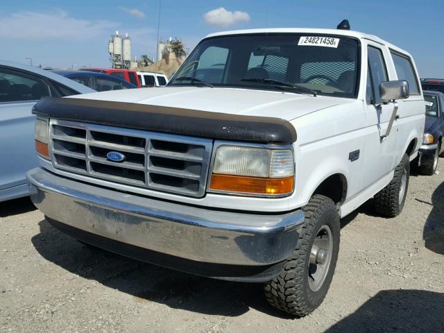 1FMEU15H2TLB45991 - 1996 FORD BRONCO U10 WHITE photo 2