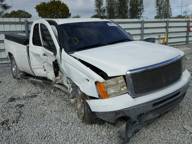 1GTR1VE01BZ172997 - 2011 GMC SIERRA C15 WHITE photo 1