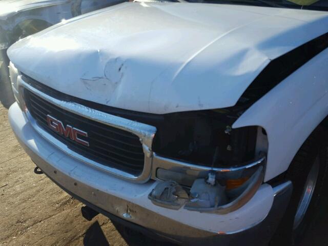 1GKEK13Z52R192163 - 2002 GMC YUKON WHITE photo 9