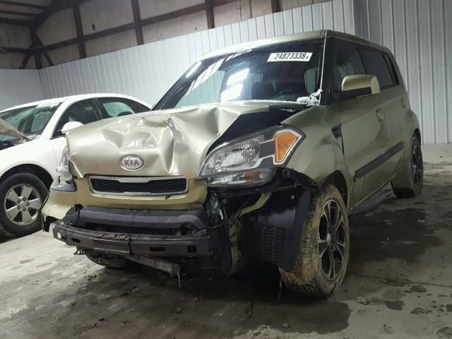 KNDJT2A26A7179869 - 2010 KIA SOUL + GREEN photo 2