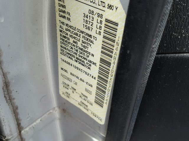 1N4AB41D9XC702744 - 1999 NISSAN SENTRA BAS SILVER photo 10